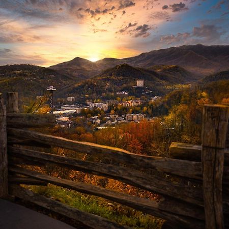 Smoky Mountain Serenity, Amazing Mountain Views 1089 Free Tickets Each Paid Day, Dollywood And More Sevierville Bagian luar foto
