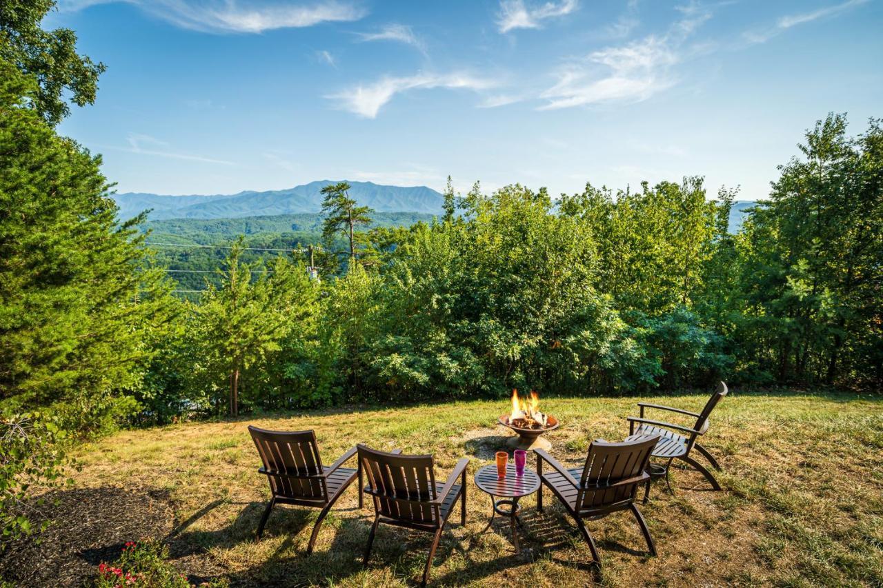 Smoky Mountain Serenity, Amazing Mountain Views 1089 Free Tickets Each Paid Day, Dollywood And More Sevierville Bagian luar foto