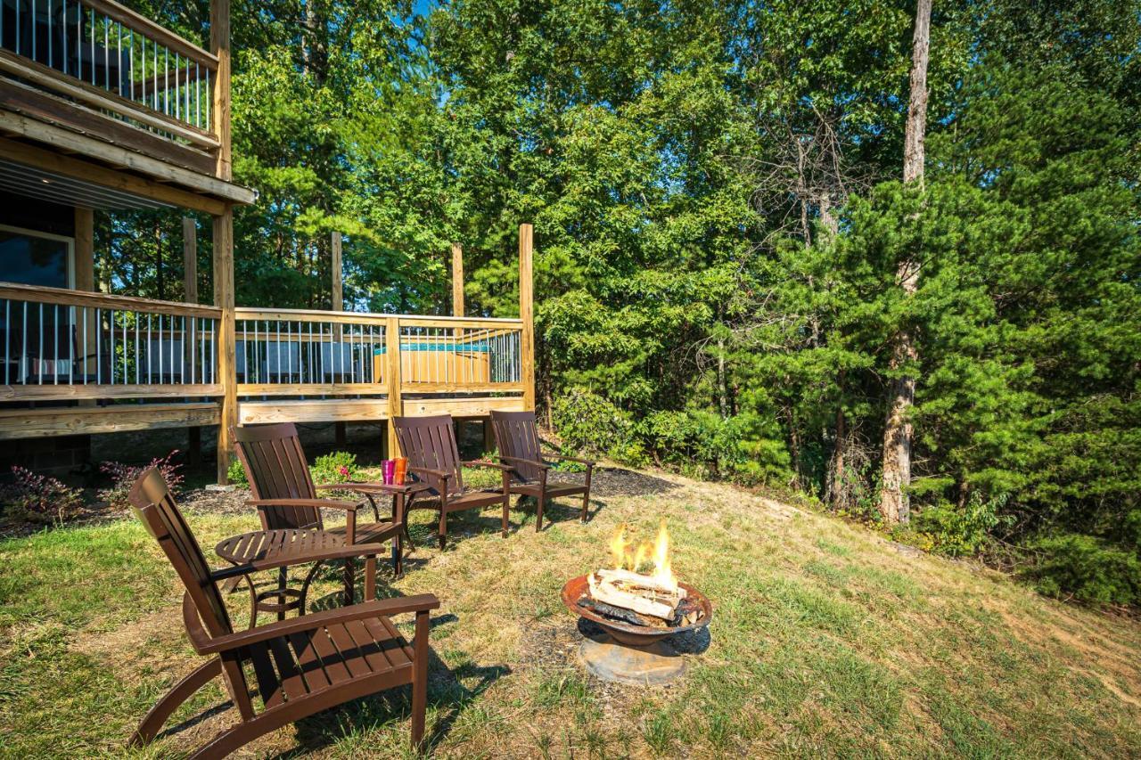 Smoky Mountain Serenity, Amazing Mountain Views 1089 Free Tickets Each Paid Day, Dollywood And More Sevierville Bagian luar foto